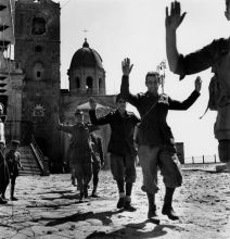 img - Foto del '43: paternità contesa sulla statale 120...