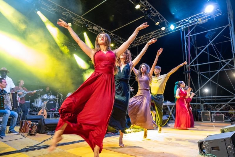 FESTIVAL DEL SALTARELLO - Guinness World Record, 723 persone danzano la Quadriglia